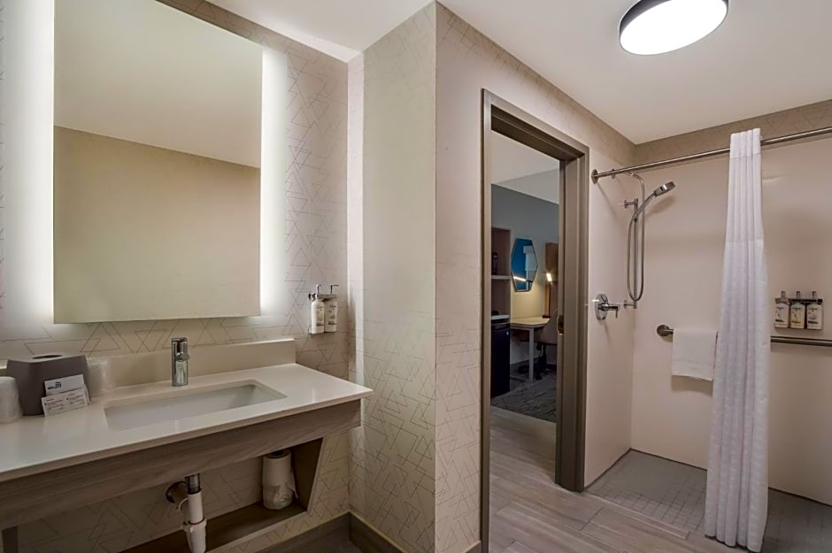 Holiday Inn Express & Suites - Lexington By IHG
