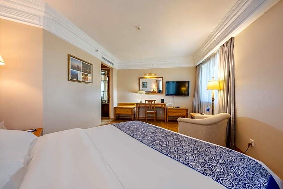 Hotel  Silverland