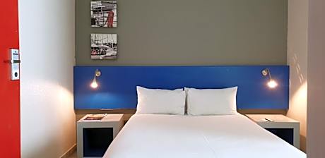 Standard Room with Double Bed