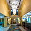 Holiday Inn Express Tower Center New Brunswick By IHG