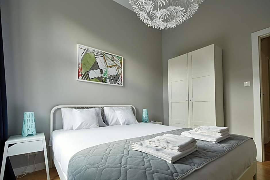 PlayRoom Aparthotel