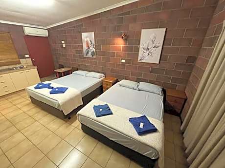 Darwin Boomerang Motel and Caravan Park