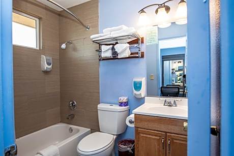 Standard Double Suite