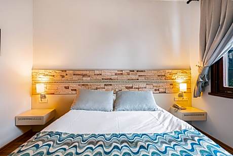 Economy Double Room with Garden View