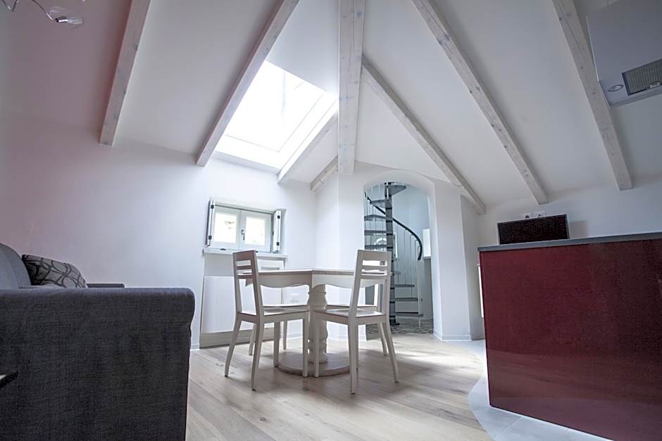 Villa Italia Luxury Suites and Apartments