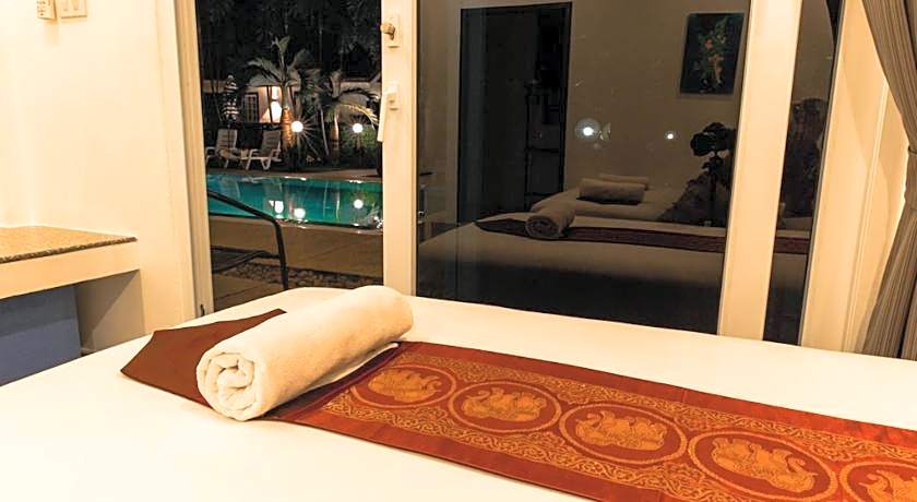 Phuket Airport Hotel