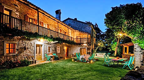 Sežana Chateau 1002