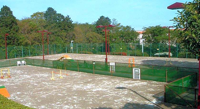 Izu-Kogen Wan Wan Paradise Condominium