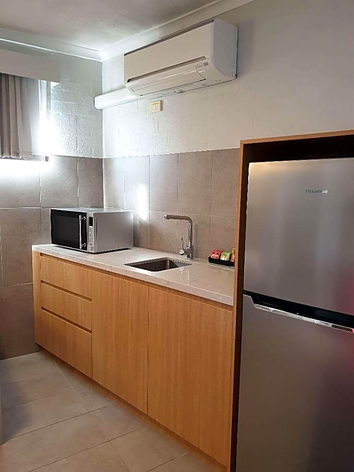 Apollo Bay Motel & Apartments