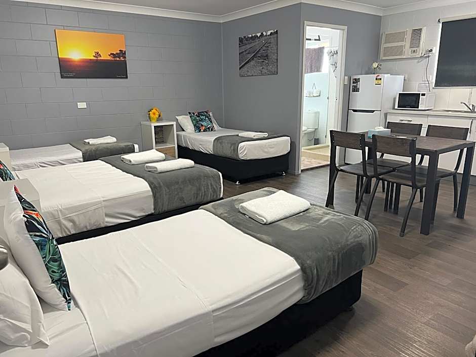 Spanish Lace Motor Inn