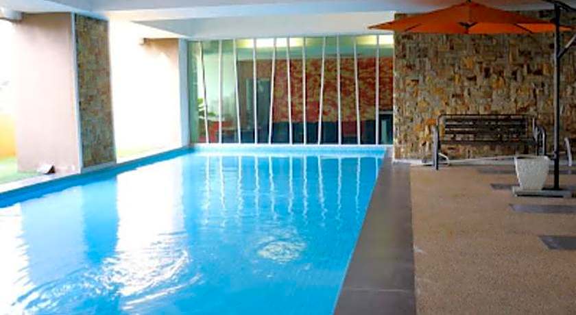 De Viana Hotel & Apartments