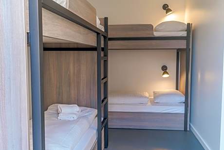 8-Bed Mixed Dormitory Room