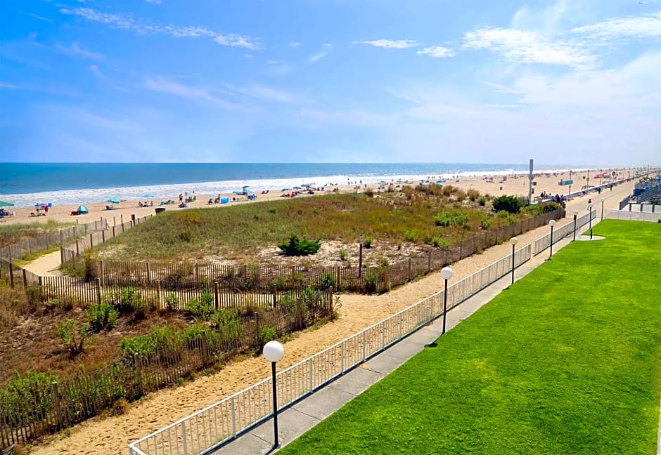Dunes Suites Oceanfront