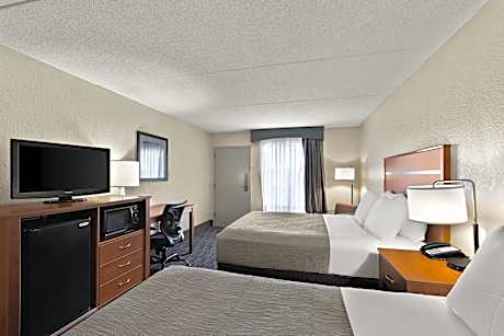 Queen Room with Two Queen Beds - Accessible/Non-Smoking