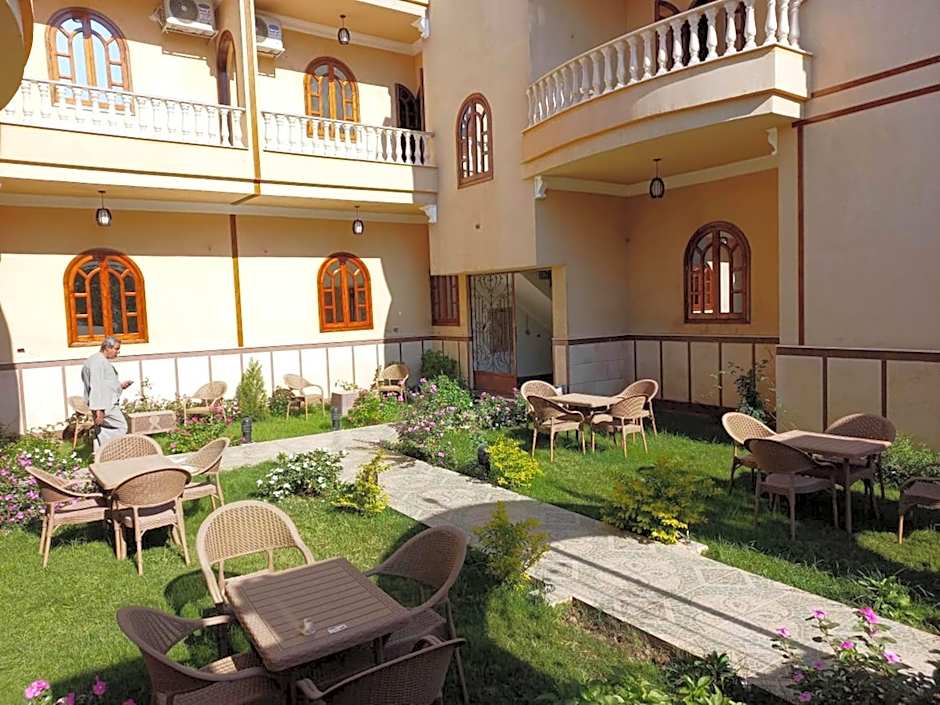 Mikhaila Guest House