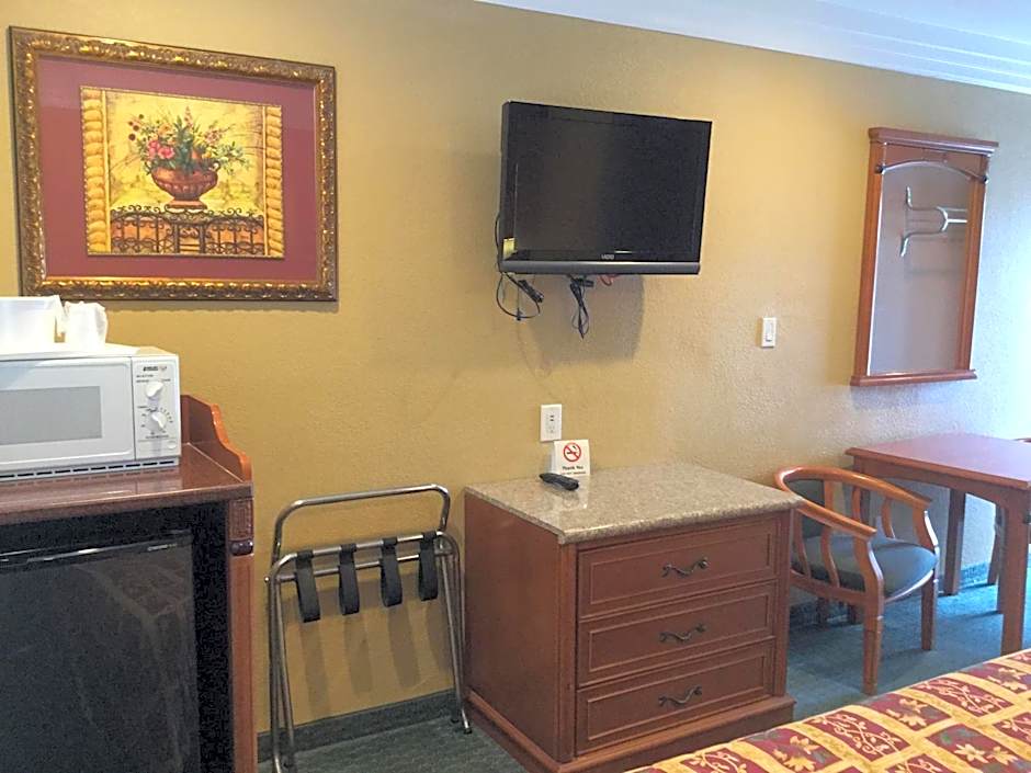 Beverly Inn