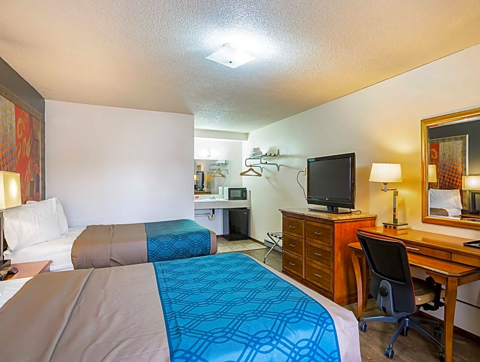 Econo Lodge Waupaca