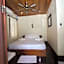 Villa Somphong
