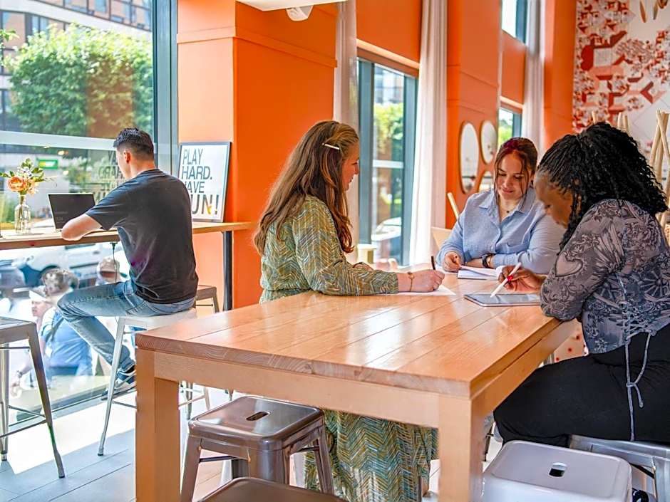 Novotel Suites Paris Issy Les Moulineaux