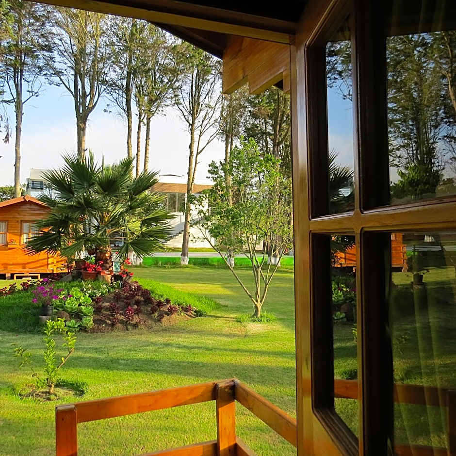 Hosteria Airport Garden