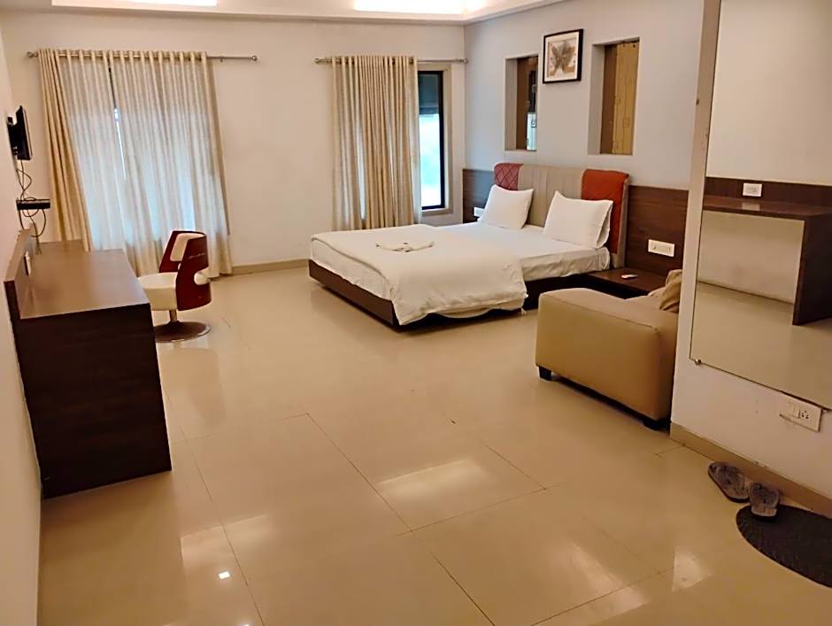 Photo 1 of 34 of HOTEL NOVA HAVEN ANKLESWAR
