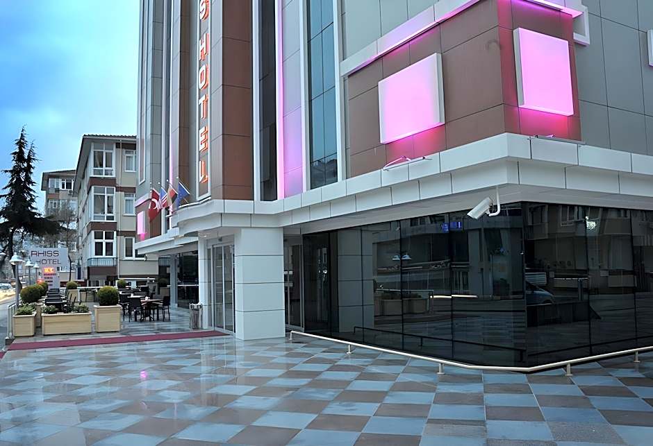 Rhiss Hotel Bostanci