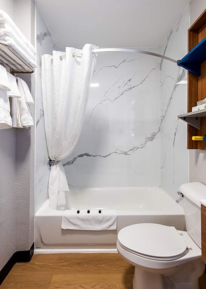 Microtel Inn & Suites by Wyndham London