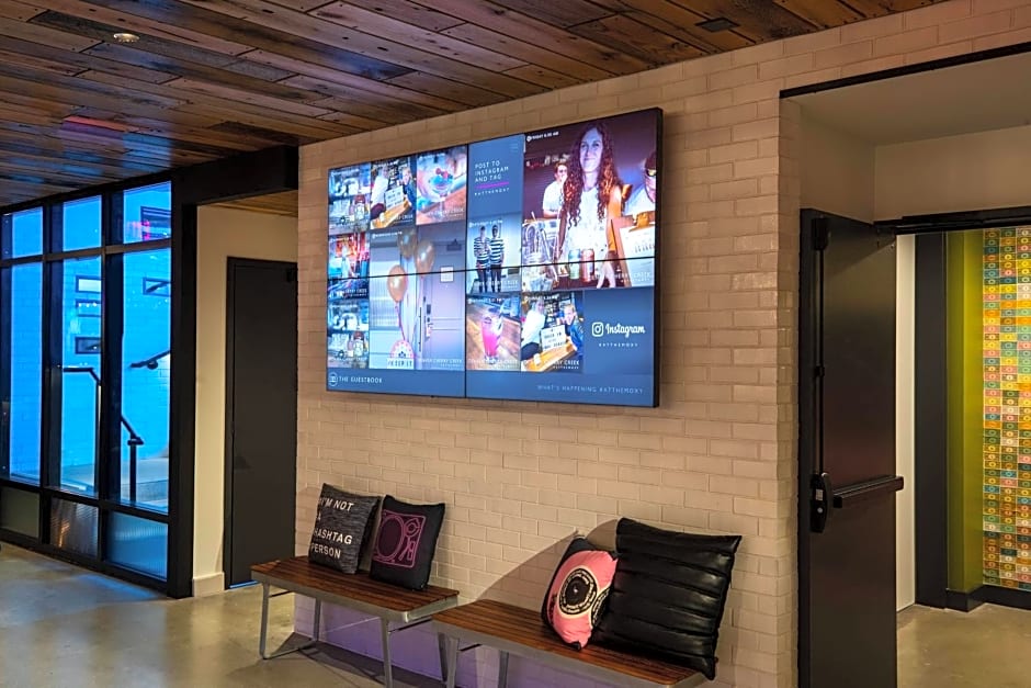 Moxy Washington, DC Downtown