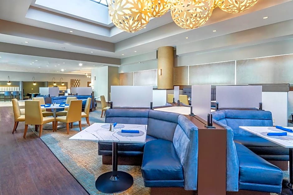 Crowne Plaza Los Angeles Harbor Hotel By IHG