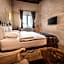 Saliche Cave Suite