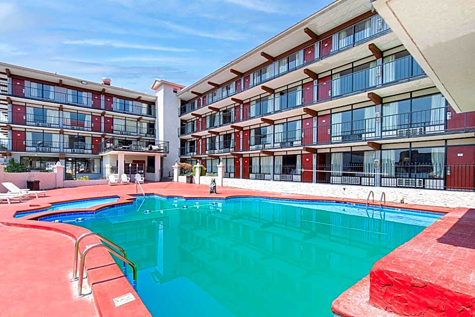 Americana Inn a Travelodge by Wyndham