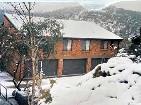 Pontis Lodge Waterfront Apartment