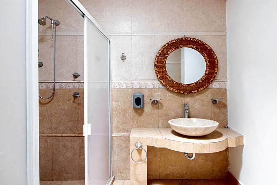 Capital O Hotel San Jose