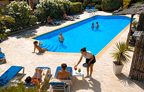 Les Jardins de Bormes, hôtel de charme et détente, espace bien-être avec sauna & jacuzzi