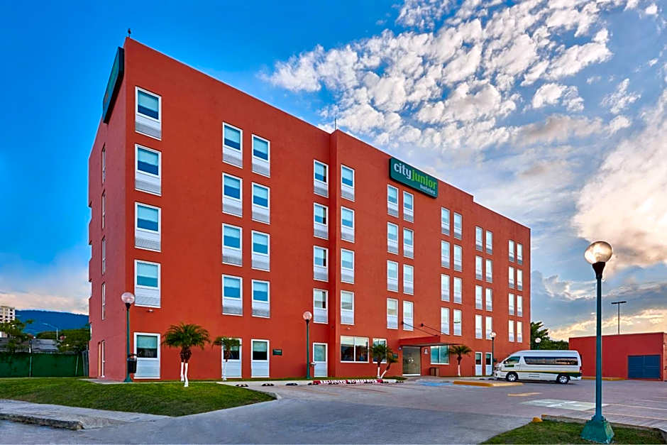 City Express Junior by Marriott Tuxtla Gutierrez Poliforum