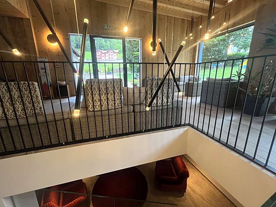 Hotel alle Rose Family inspired garden and SPA
