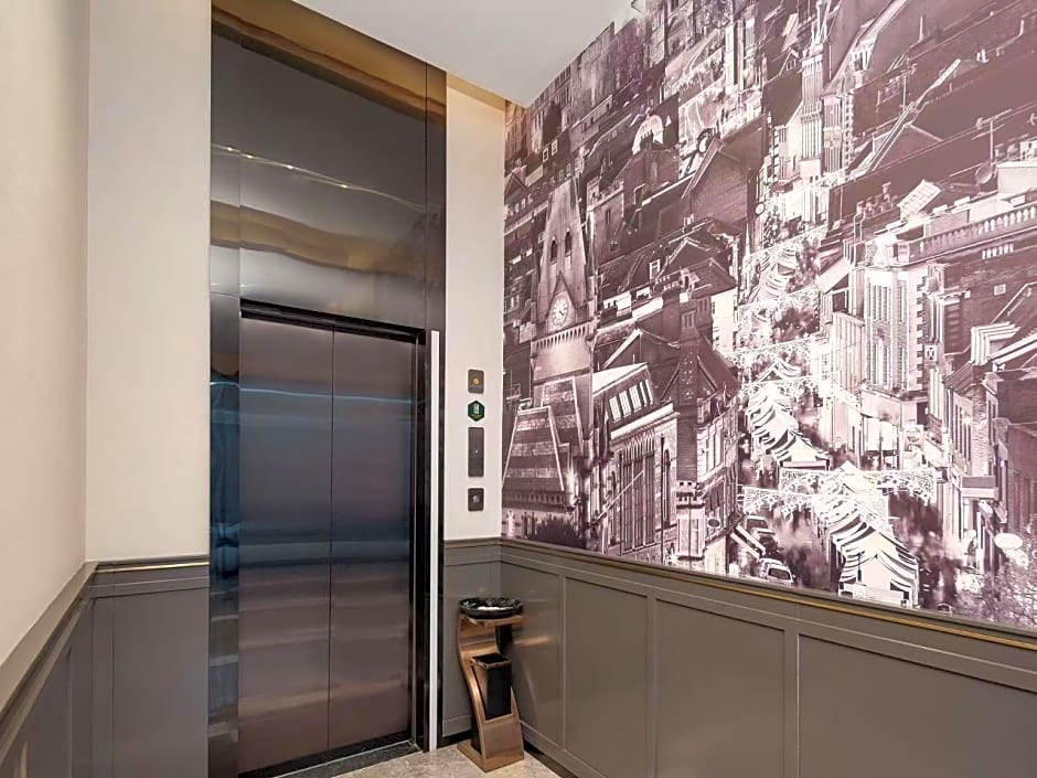 City Comfort Premier Hotel Wuhan Chuhehan Street Hongshan Road Metro Station