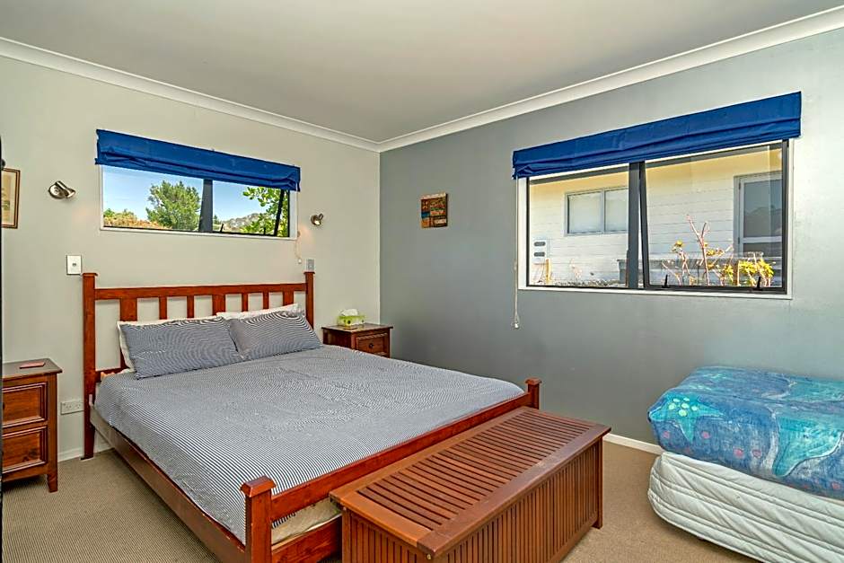 Sundaze - Hahei Holiday Home