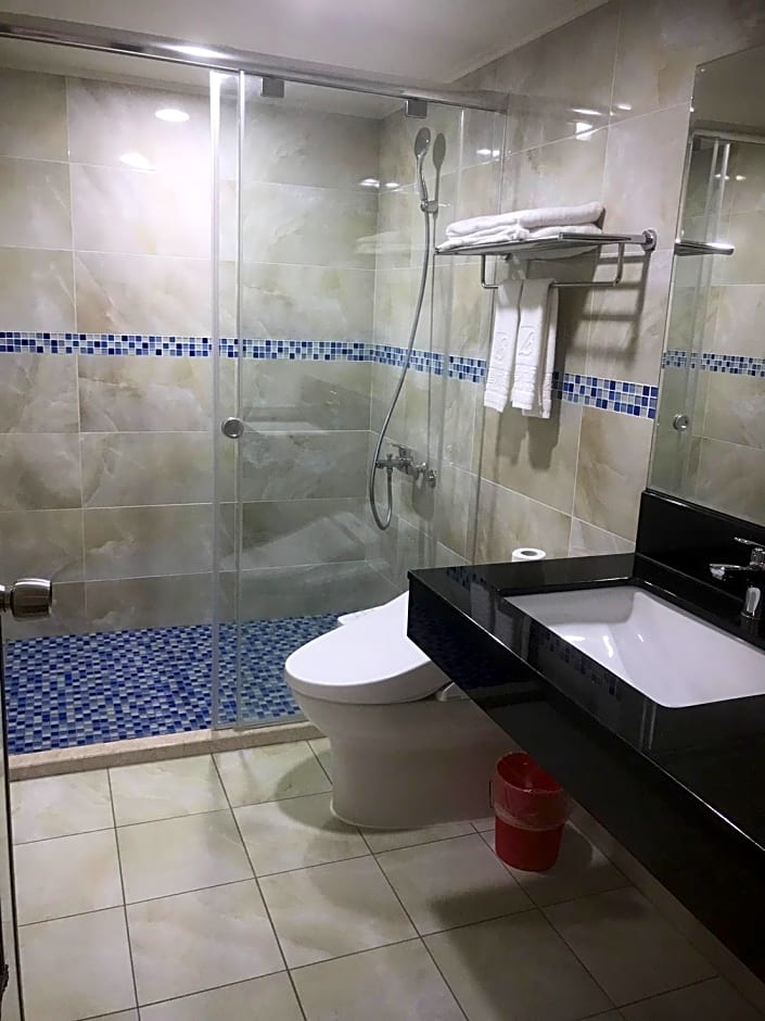 Li Shin Hotel