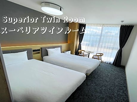 Superior Twin Room with Projector
