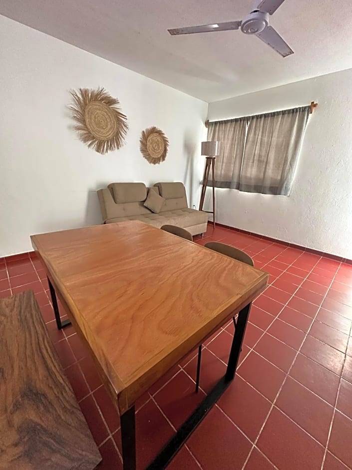 Creta Hotel & Suites