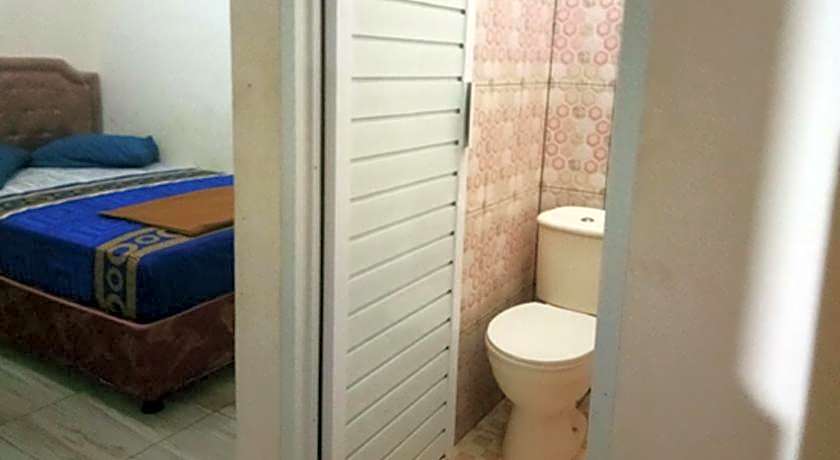 Penginapan Karanglaut Sayangheulang