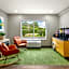 Spark by Hilton Freeport