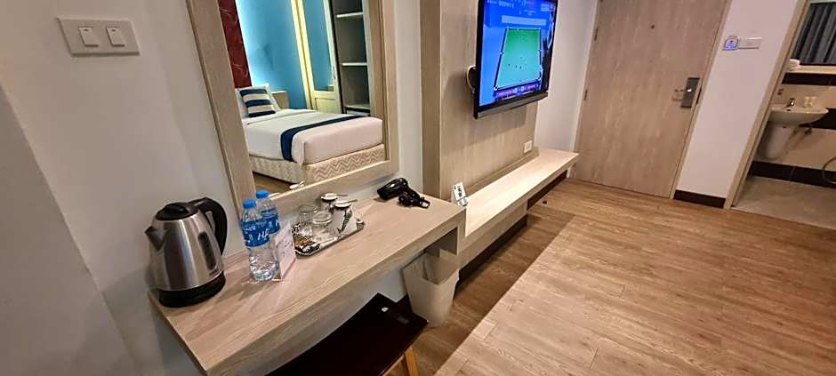 iCheck inn Chill Patong