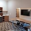 Microtel Inn & Suites by Wyndham Liberty/NE Kansas City Area