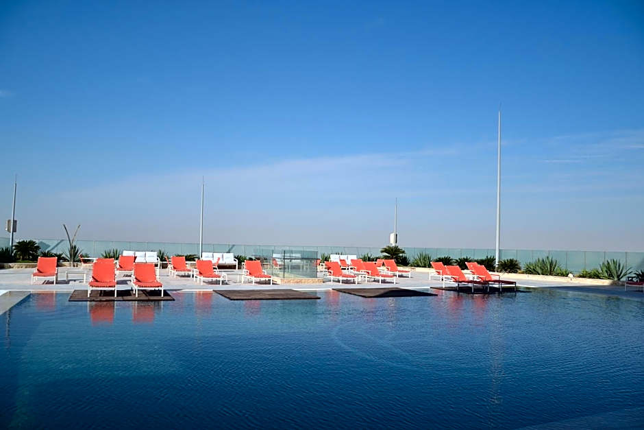 The Bentley Luxury Hotel & Suites