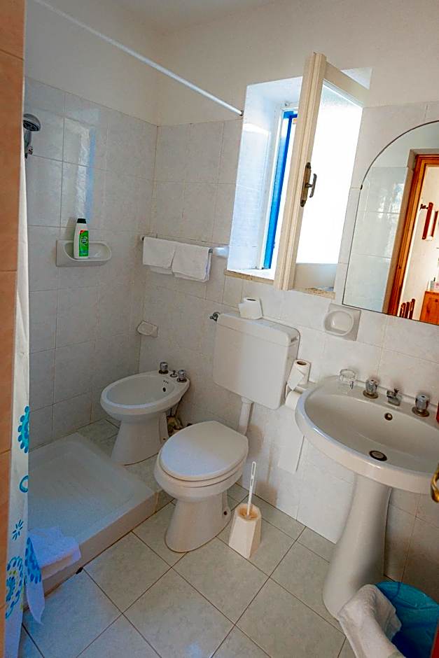 Hotel Casa Adolfo Ischia