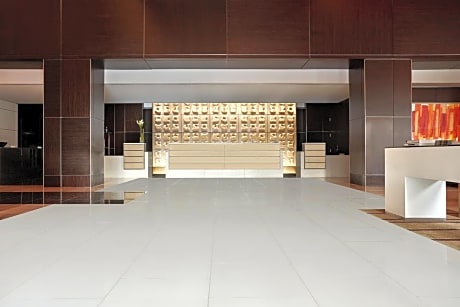 Loews Atlanta Hotel