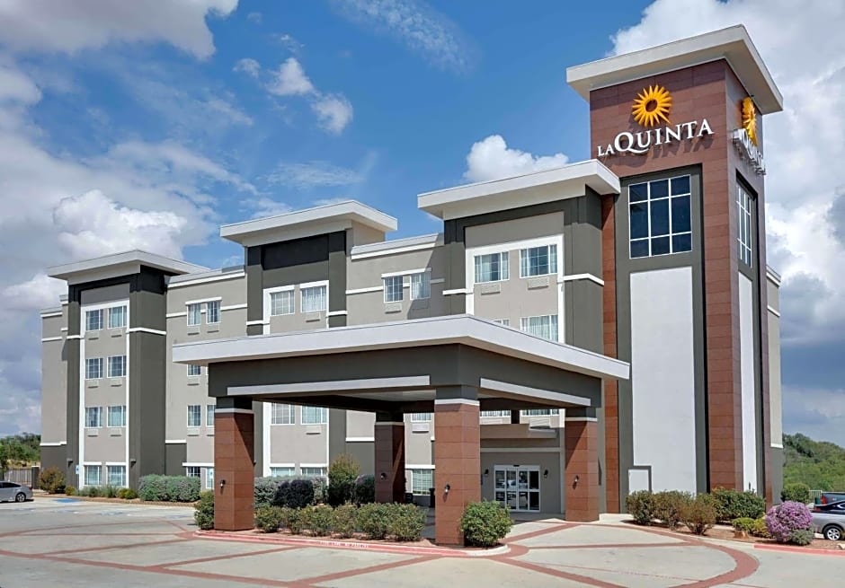 La Quinta Inn & Suites by Wyndham Big Spring
