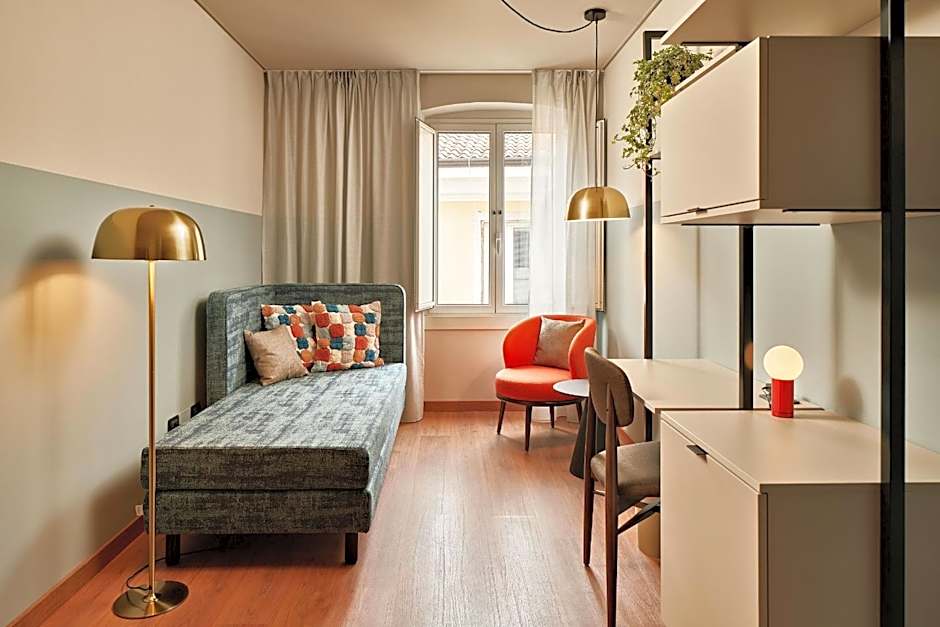 URBANAUTS STUDIOS Minelli